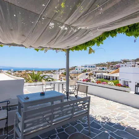 Dora's Traditional Feriehus