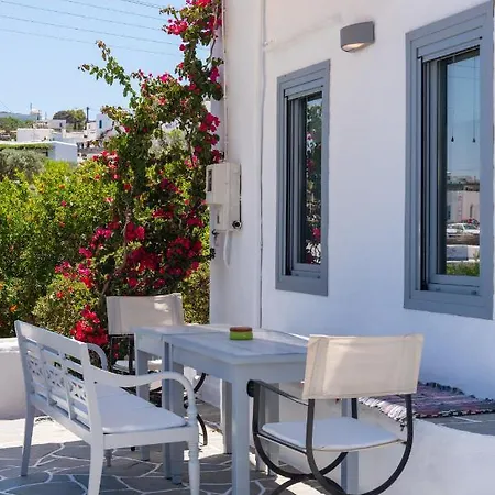 Dora's Traditional Feriehus Apollonía